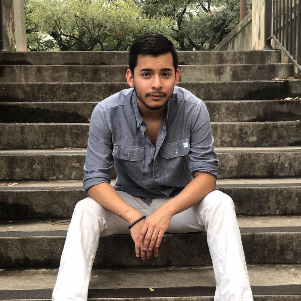 Meet your Posher, Diego